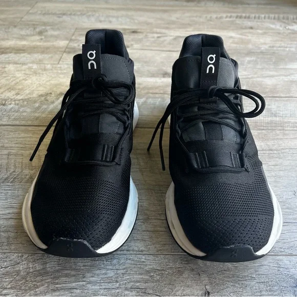 On Running Cloudnova Women’s Black and White Shoes - Picture 2 of 14